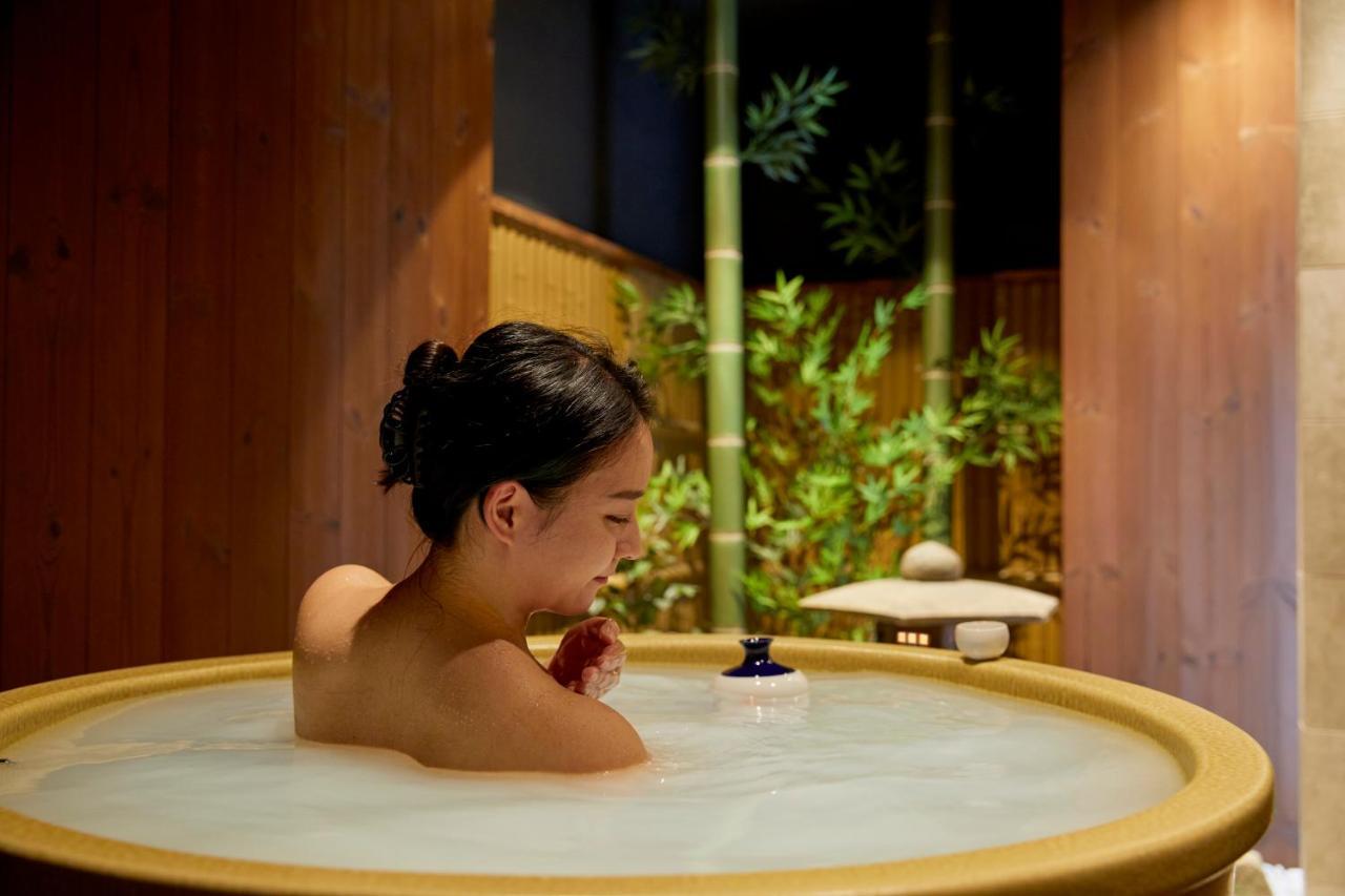 Holiday home 古今 天下茶屋 With A Private Parking Lot And A Half Open-air Bath And Direct To Kix Osaka